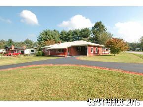 203 Oak Grove Rd., East Flat Rock, NC 28726