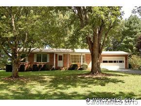134 Mockingbird Hill Drive, Etowah, NC 28729