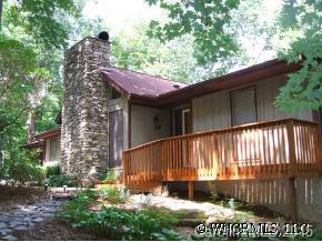 126 Breckenridge Court, Hendersonville, NC 28739