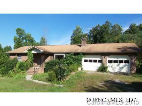 178 Clays Cove Rd., Hendersonville, NC 28739