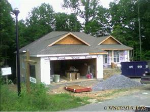 104 Talon Trail Ln., Etowah, NC 28729