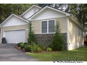 66 Karla Cir., Etowah, NC 28739