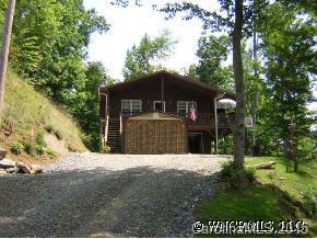 68 Blossom Drive, Burnsville, NC 28714