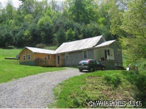 302 Battlecreek Drive, Burnsville, NC 28714