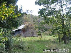 71 Upper Flat Creek Rd., Weaverville, NC 28787