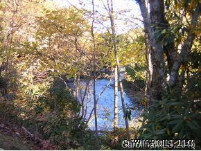 Halls Chapel Rd., Burnsville, NC 28714