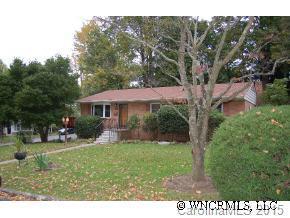 11 Rodgers Place, Asheville, NC 28806