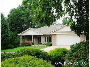 3109 Cove Loop Rd., Hendersonville, NC 28739