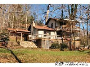 300 Junaluska Oaks Drive, Waynesville, NC 28786