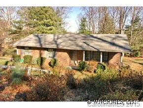 2412 Greater Druid Hills Blvd, Hendersonville, NC 28791