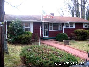 2 Rodgers Place, Asheville, NC 28806