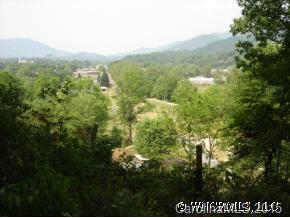 3 Keller Street ##3, Waynesville, NC 28786