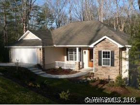 242 Eagle Chase Ln., Etowah, NC 28729
