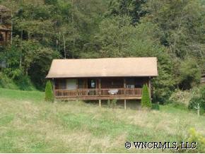 62 Creeds Cove, Waynesville, NC 28786