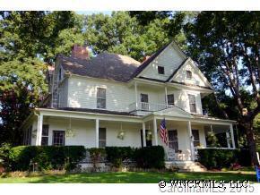 224 Love Ln., Waynesville, NC 28786