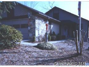 3050 Golfside Ln, Hendersonville, NC 28739