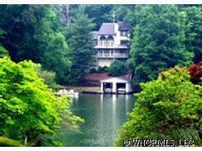 203 Tryon Bay Circle, Lake Lure, NC 28746
