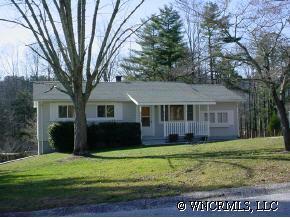 651 Crystal Drive, Hendersonville, NC 28739