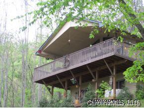 180 Pink Fox Cove Rd., Weaverville, NC 28787