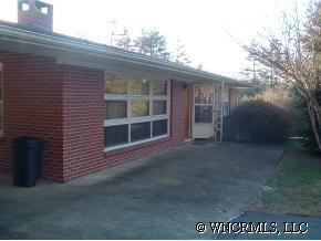 107 Circle Drive, Hendersonville, NC 28739