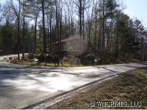 145 Weston Place, Asheville, NC 28803