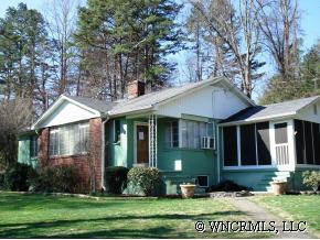 26 N Buncombe School Rd, Weaverville, NC 28787