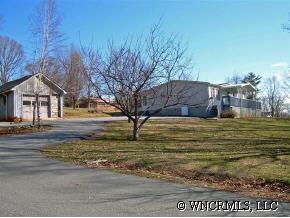 212 Merriman Road, Hendersonville, NC 28791