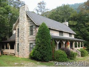 776 Black Camp Road #1, Maggie Valley, NC 28751