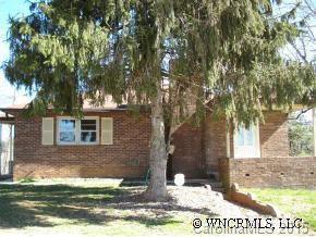 224 Oakhurst Street, Hendersonville, NC 28792