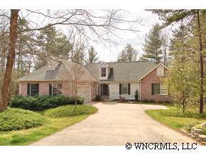 105 Laura Trace, Hendersonville, NC 28792