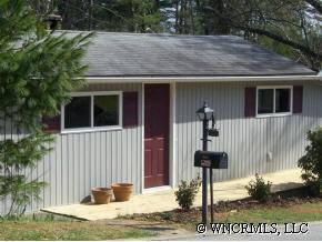 1008 Temon Street, Hendersonville, NC 28739