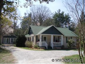 521 Stoney Mountain Road, Hendersonville, NC 28791