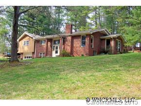 58 Capps Road, Hendersonville, NC 28792