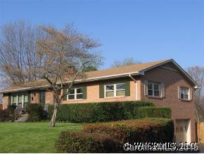 10 Lance Ln., Asheville, NC 28806