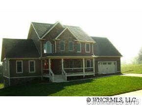 24 Carl Roberts Rd, Asheville, NC 28804