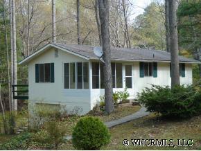 371 Blooming Laurel Drive, Hendersonville, NC 28792