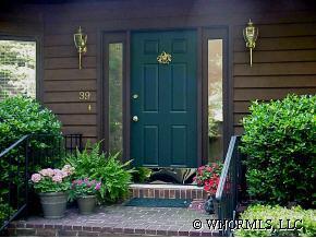 39 Hunting Country Rd., Tryon, NC 28782