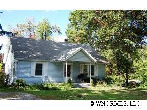 55 Olde Jordon Street, East Flat Rock, NC 28726