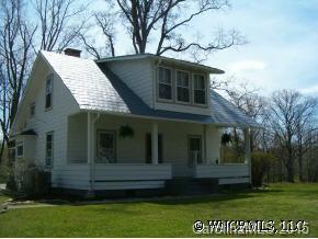 911 Gridley Rd., Hendersonville, NC 28739