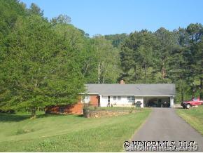 11 Hidden Cove Rd., Mars Hill, NC 28754