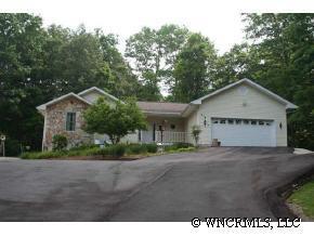 218 Country Road, Brevard, NC 28712