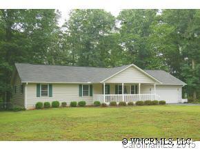 97 W Sweetbriar Lane, Etowah, NC 28729