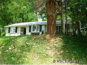 55 Blackwood Rd., Asheville, NC 28804