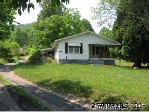 38 Dewberry Lane, Burnsville, NC 28714