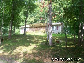 31 Trinity Place, Waynesville, NC 28786