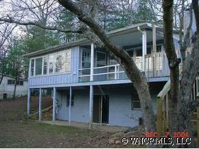38 Access Road, Black Mountain, NC 28711