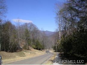 133.08 Skyuka Rd., Columbus, NC 28722