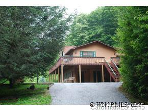 380 Moonshine Holler, Maggie Valley, NC 28751