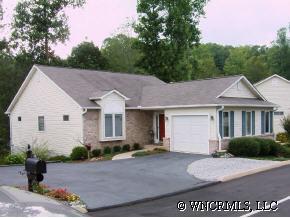 35 Wedge Court, Hendersonville, NC 28739