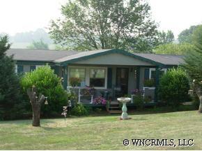 18 North Ridge Dr, Canton, NC 28716